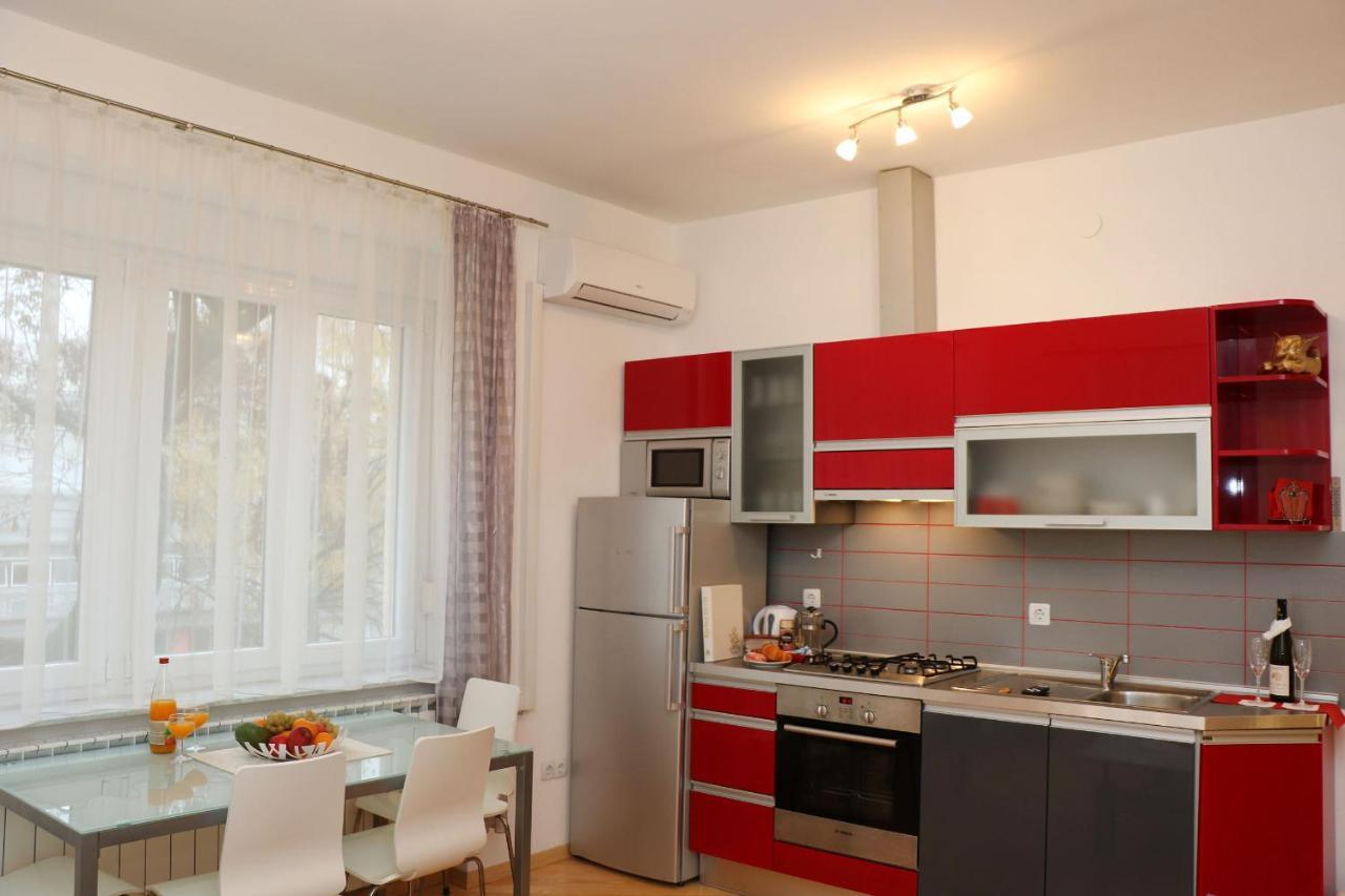 Apartment Elena 1, Zagreb City With Garage Kültér fotó